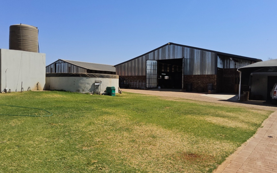 3 Bedroom Property for Sale in Potchefstroom Rural North West